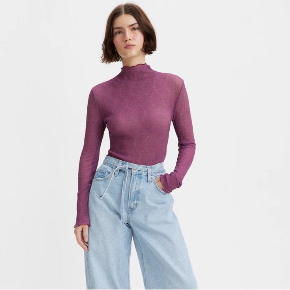 Levi’s Second Skin Mockneck Festival Blouse With Lettuce Edge Trim Size XL
